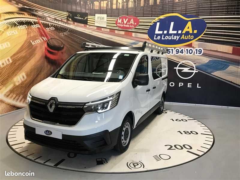 Renault Trafic ADP Aéroport De Paris – Corgi 1/63 – Miniature Occasion
