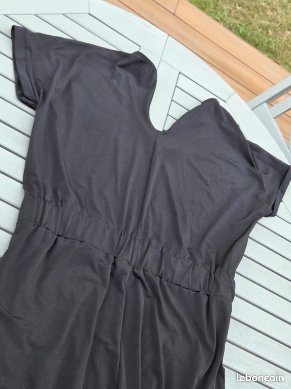 Combinaison pantalon noire Tissaia 46/48 fluide état neuf (image 3)
