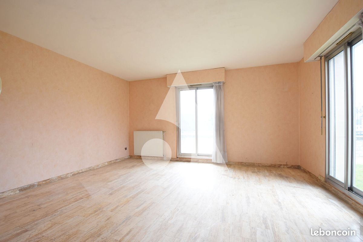 Appartement 3 pièces 70 m² · à Chantilly · 70 m² · 338 000 €