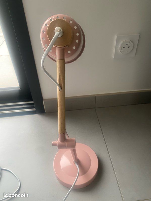 Lampe de bureau (image 3)