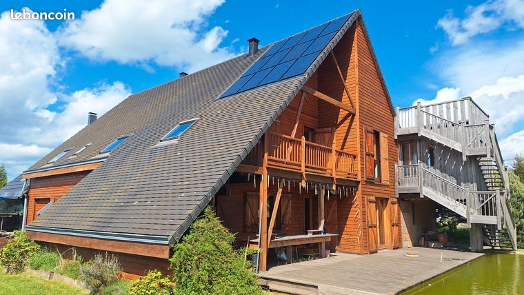 Maison 9 pièces 255 m²