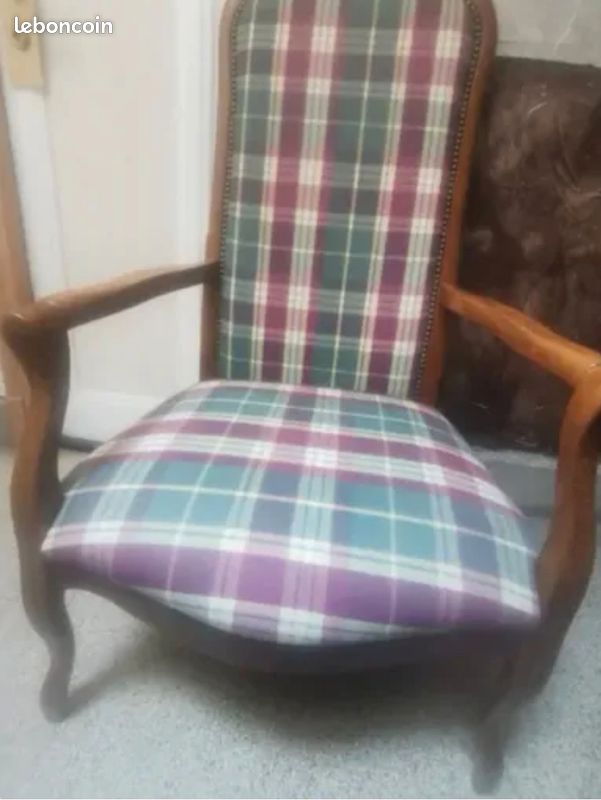 Fauteuil voltaire à carreaux (image 3)