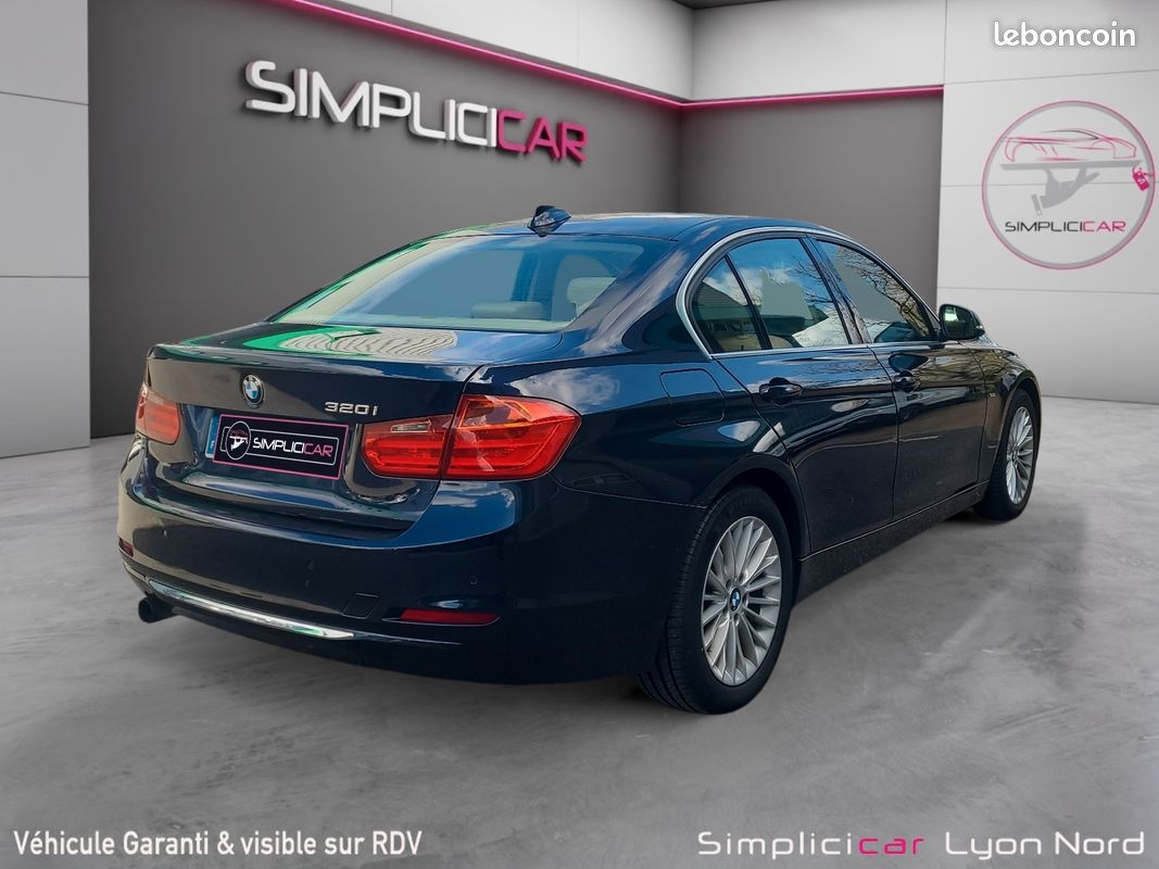 BMW SERIE 320I 184 LOUNGE BA - 184Ch - Garantie 12 mois (image 5)