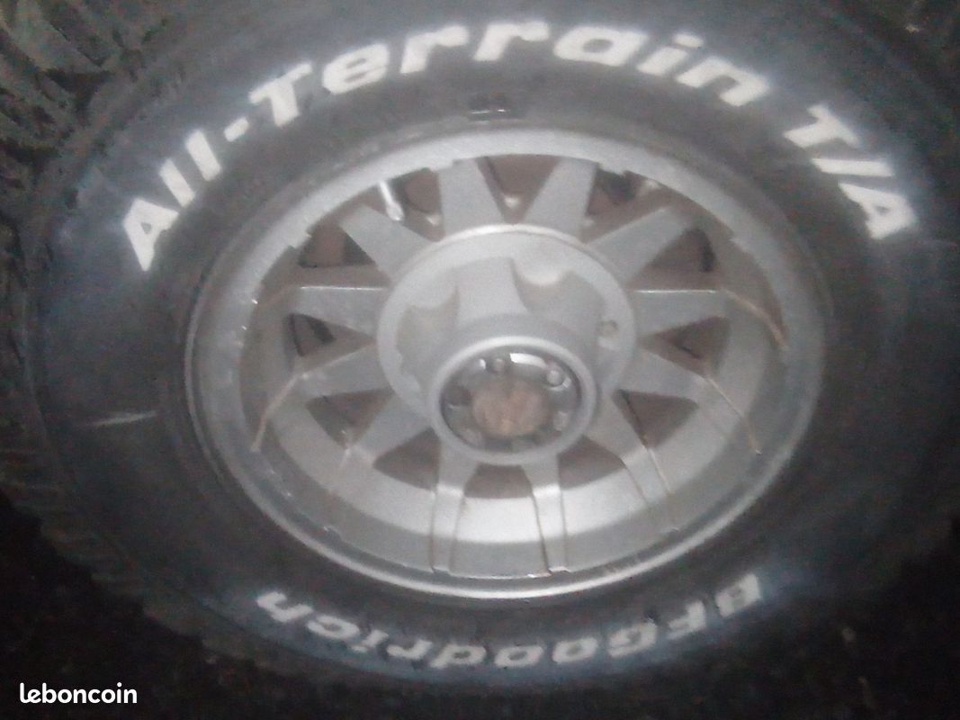 4 roues 4x4 31*10,5*15 (image 2)
