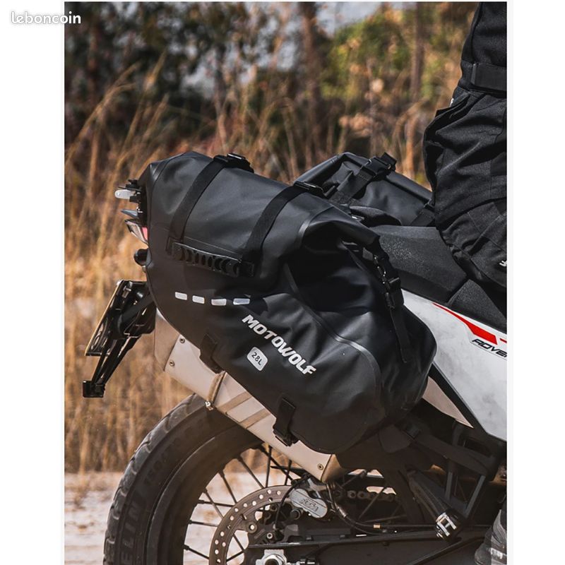 Sacoches Latérales Moto Universelles Étanches 28L PVC – Bagagerie Voyage BMW Honda Yamaha KTM Kawasaki Suzuki Triumph (image 3)