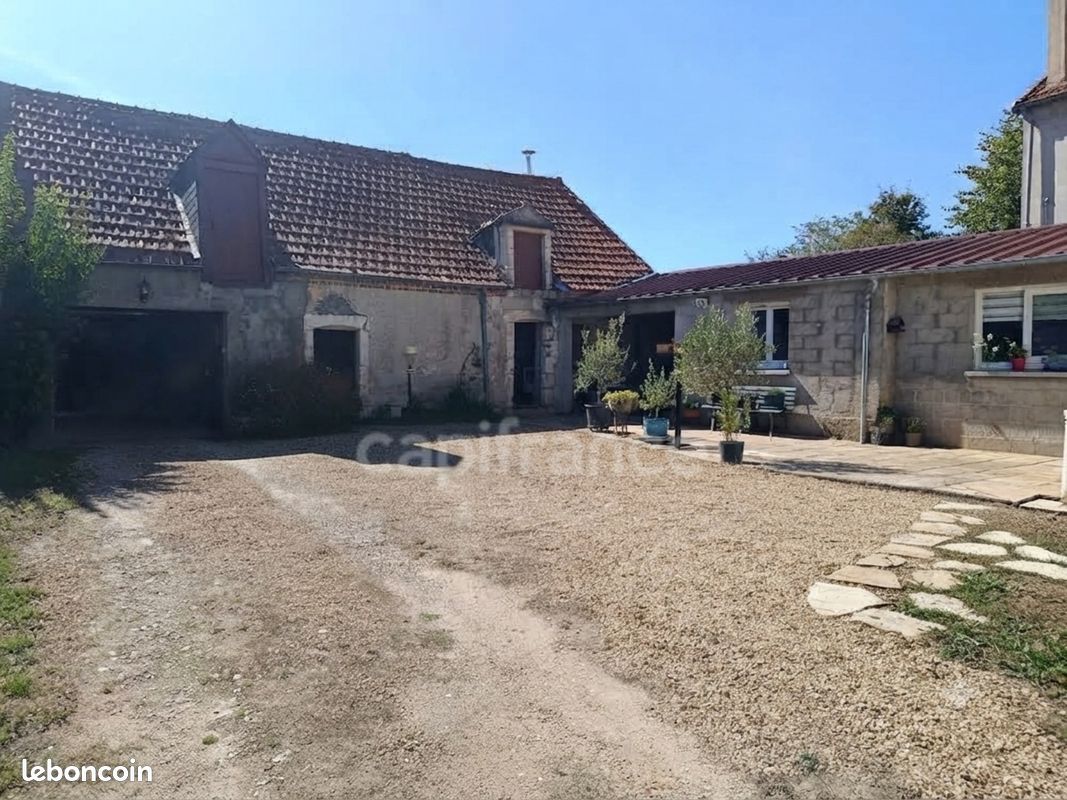 Maison 3 pièces 80 m² · à Argenvières · 80 m² · 95 000 €