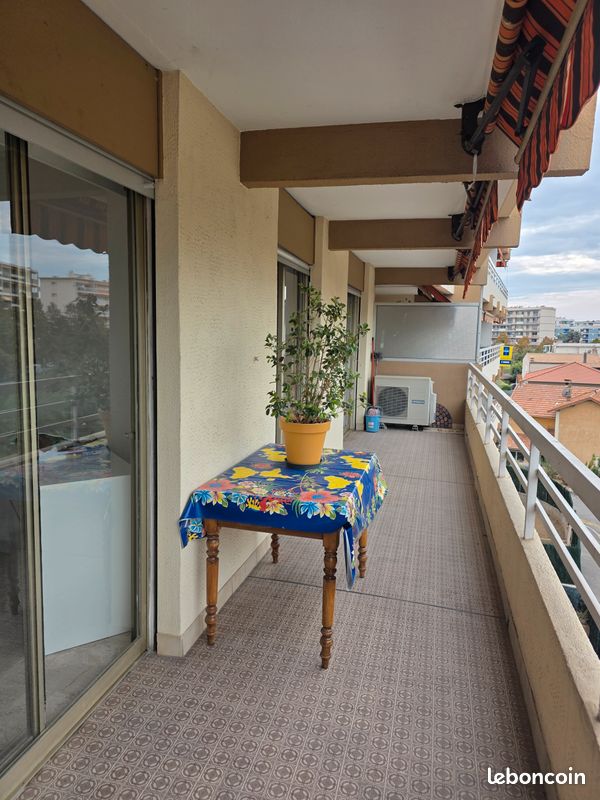Appartement 2 pièces 50 m² · à Cagnes-sur-Mer · 50 m² · 1 330 €/mois