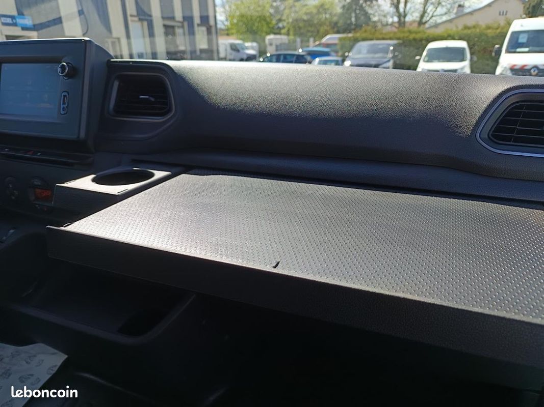 Renault master f3300 l1h1 2.3 dci 135 grand confort (image 5)