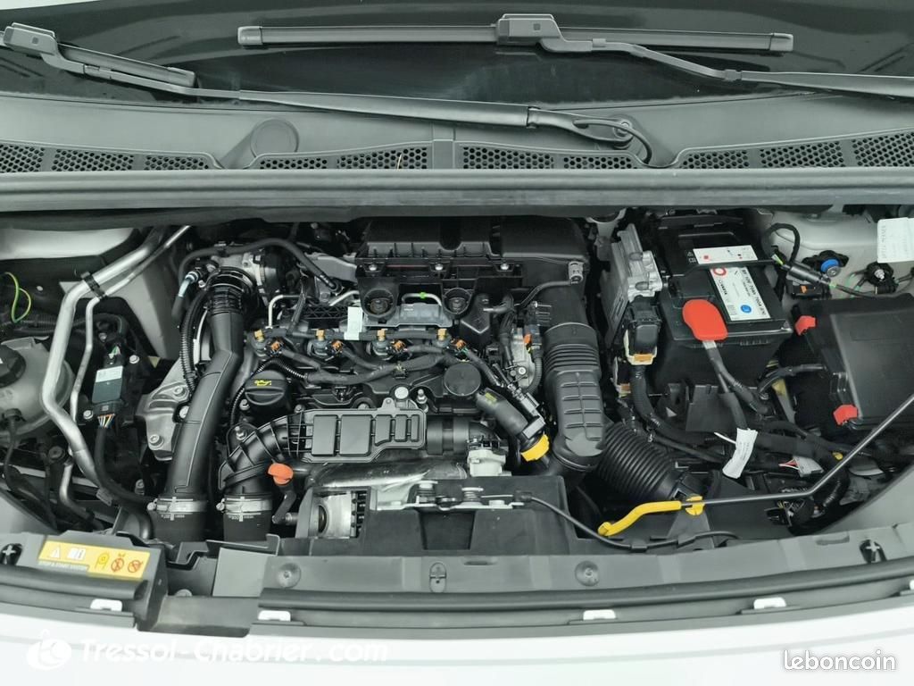 Peugeot Partner FOURGON STANDARD 650 KG BLUEHDI 100 S&S BVM5 ASPHALT (image 29)