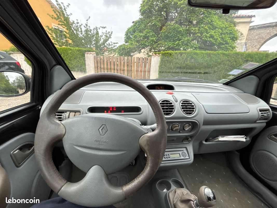 RENAULT TWINGO 2 PLACES + 1.2 16v Pack Authentique + Toit ouvrant (image 11)
