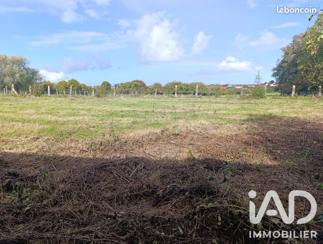 Terrain 1023 m² · à Landrethun-le-Nord · 1 023 m² · 99 900 €