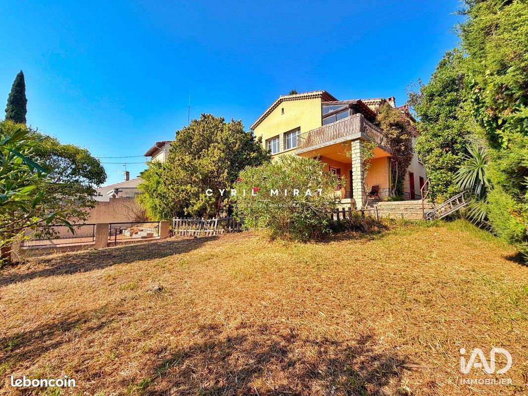 Maison 7 pièces 180 m² · à La Seyne-sur-Mer · 180 m² · 630 000 €
