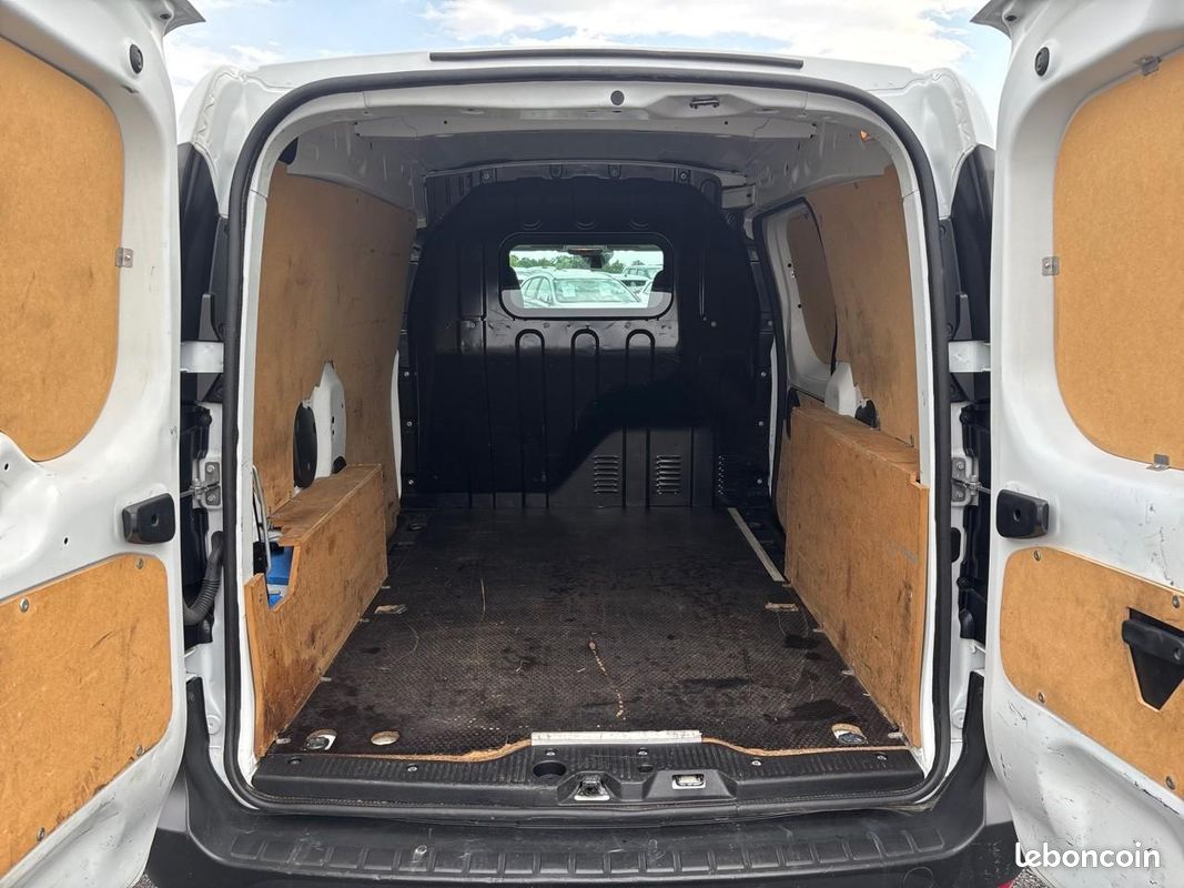 RENAULT EXPRESS 1.5 Blue dCi 95 II VAN FOURGON Confort (image 23)