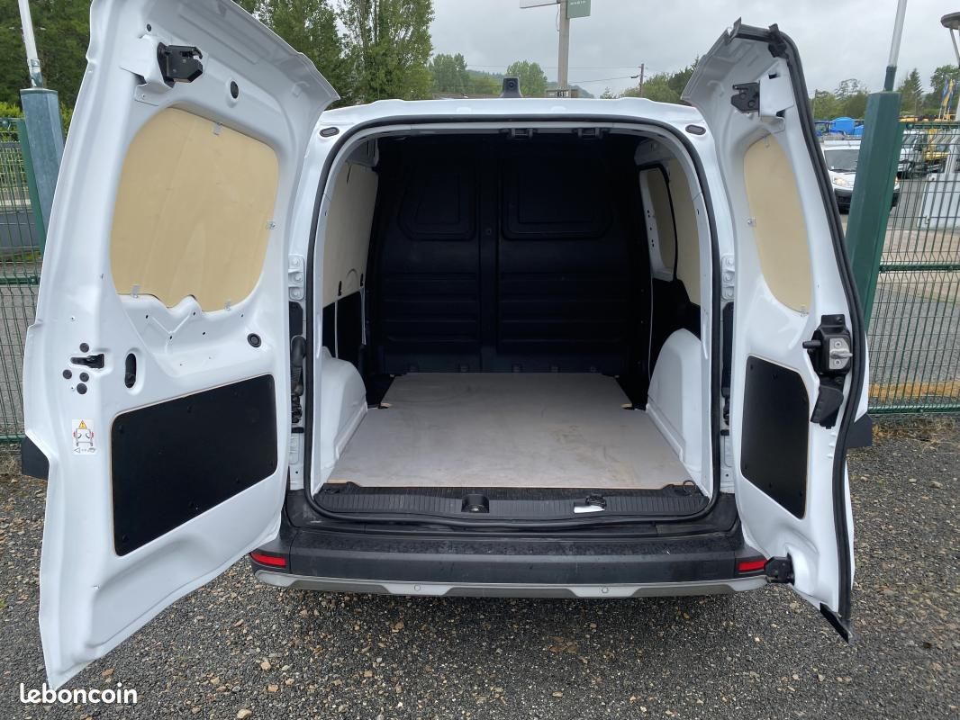 Renault Kangoo 3 VAN EXTRA BLUE DCI 95 (image 14)