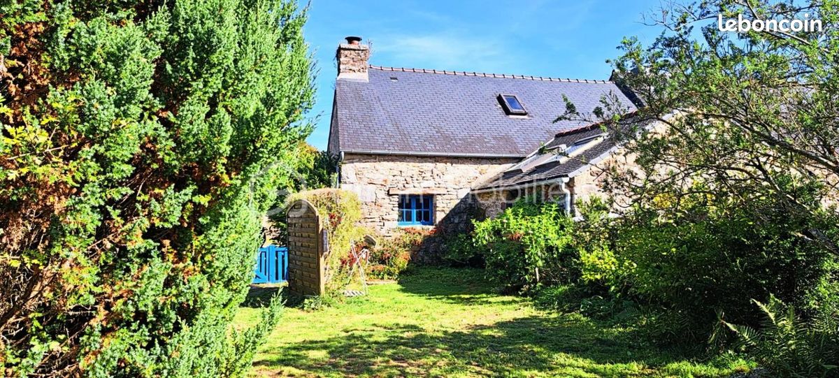 Maison 4 pièces 84 m² · à Poullaouen · 84 m² · 86 000 €