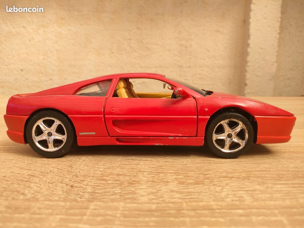 Ferrari F355 Berlinetta Rouge Majorette 1/18 - Miniature Collection Sans Boîte