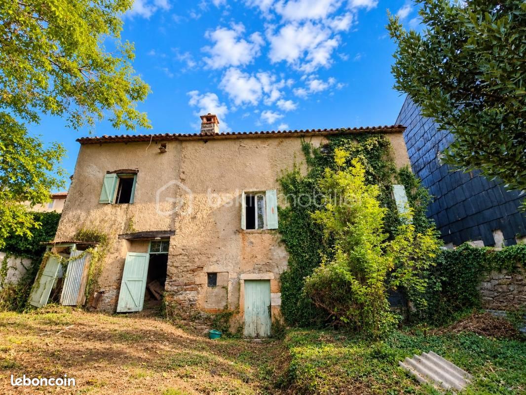 Maison 4 pièces 100 m² · à Courniou · 100 m² · 60 000 €