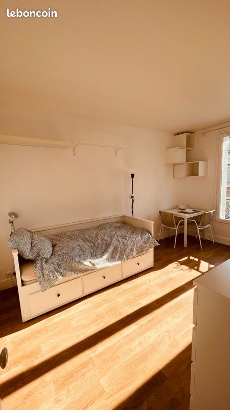 Appartement 1 pièce 19 m² · à Issy-les-Moulineaux · 19 m² · 835 €/mois