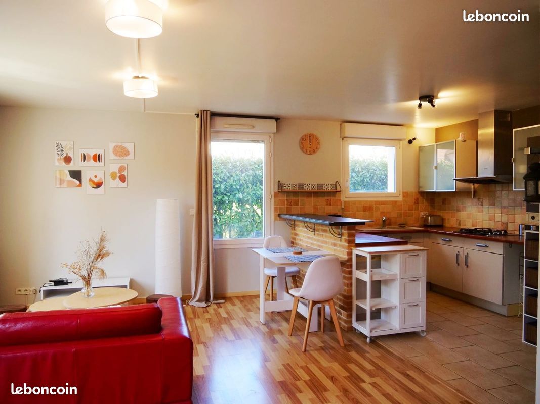 Appartement 2 pièces 56 m² · à Guyancourt · 56 m² · 1 350 €