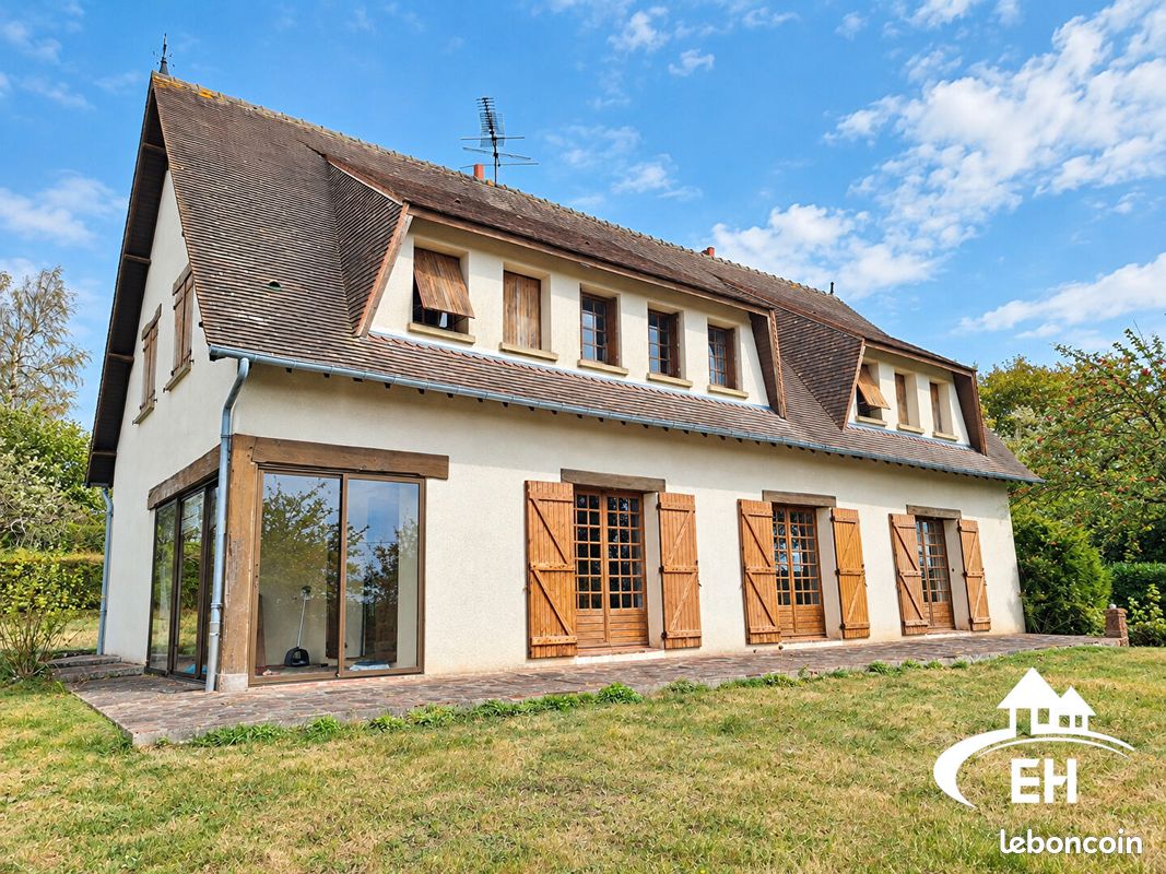 Maison 8 pièces 188 m² · à L'Aigle · 188 m² · 222 000 €