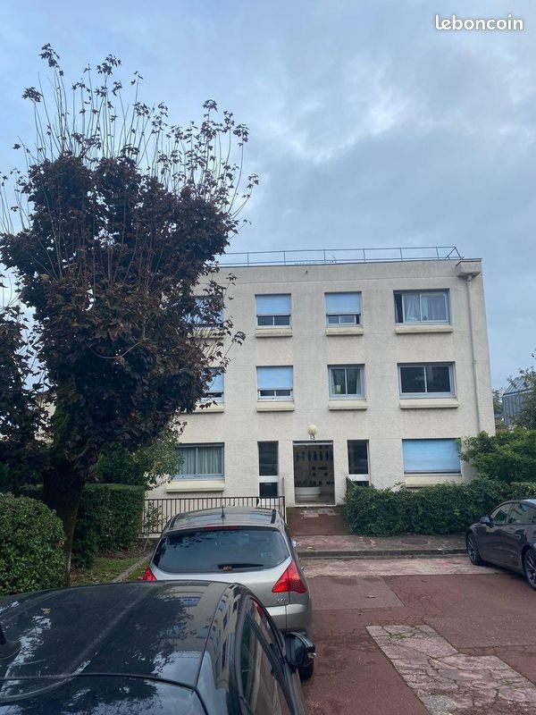 Appartement 1 pièce 22 m² · à Meudon · 22 m² · 700 €/mois