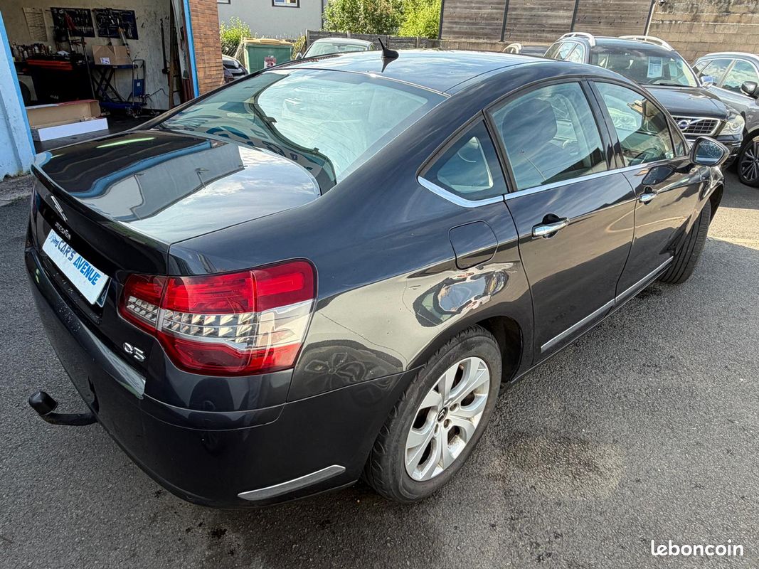 Citroen C5 berline confort (image 2)