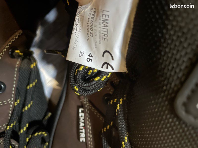 Chaussures sécurité 45 (image 3)