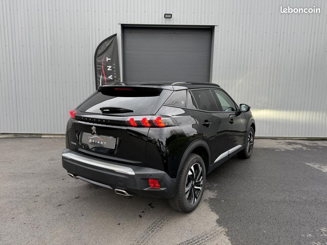 PEUGEOT 2008 1.2i PT S&S 130 Roadtrip (image 4)