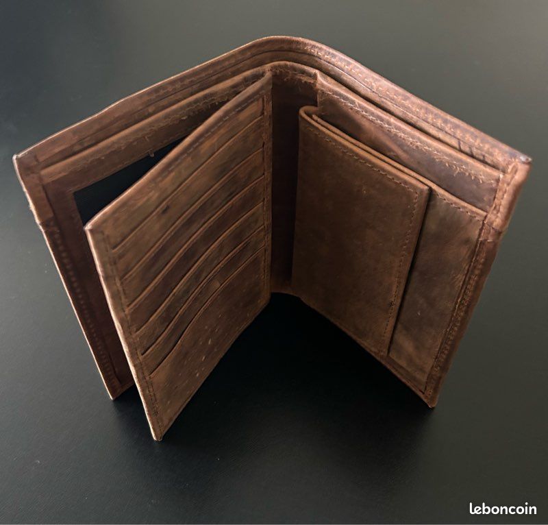 Portefeuille neuf (image 4)