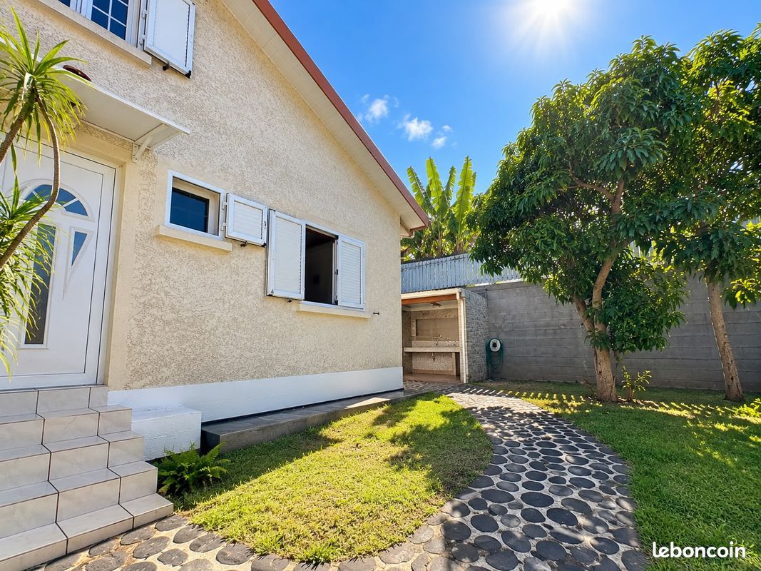 Maison 4 pièces 120 m² · à Saint-Denis · 120 m² · 1 600 €/mois