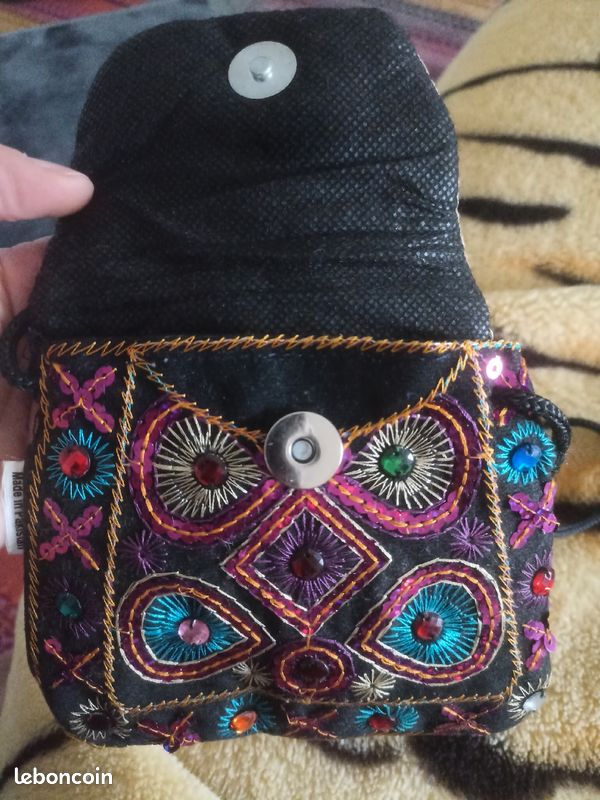 Sac bohème fait main (image 3)