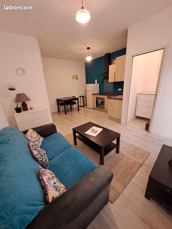 Local commercial 4 pièces 46 m² · à Bordeaux · 46 m² · 1 115 €