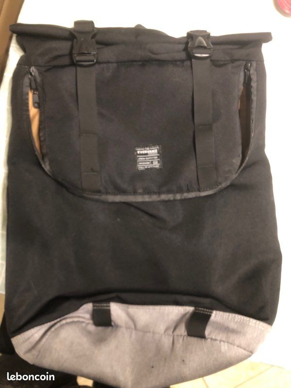 Sac à dos roll top très bon état (image 1)