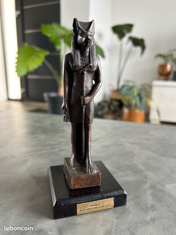 Sculpture / figurine reproduction Anubis en bronze (image 1)