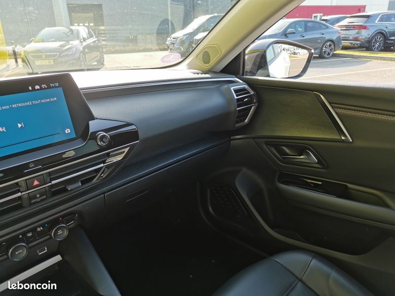 Citroën C5 X Shine 1.2 130 ch BVA8 Régulateur/Limiteur Feux aut (image 31)