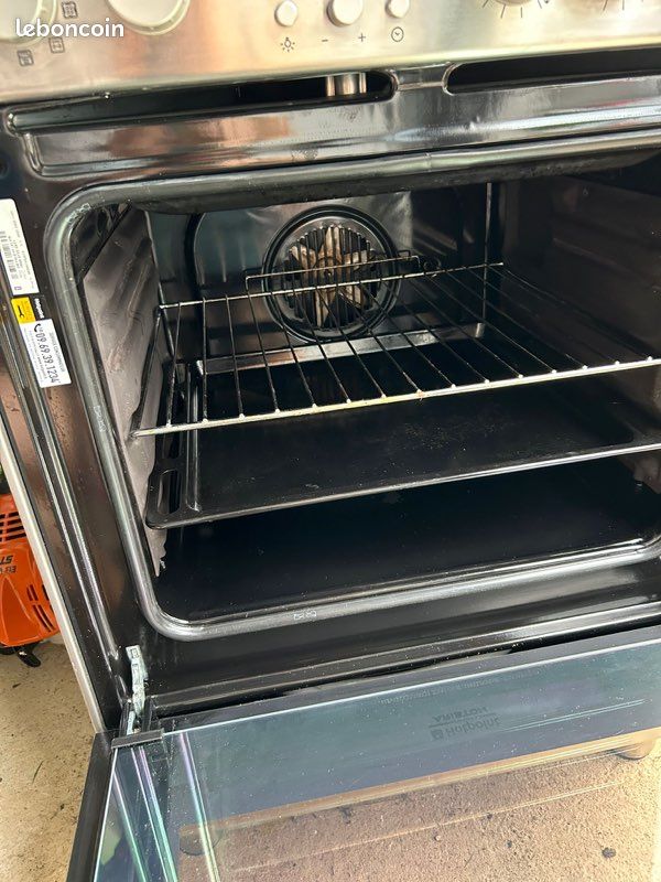 Cuisinière 4 Feux Gaz + Four Ariston Hotpoint (image 3)