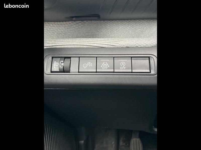 Citroen C3 1.2 Turbo 100ch MAX (image 18)