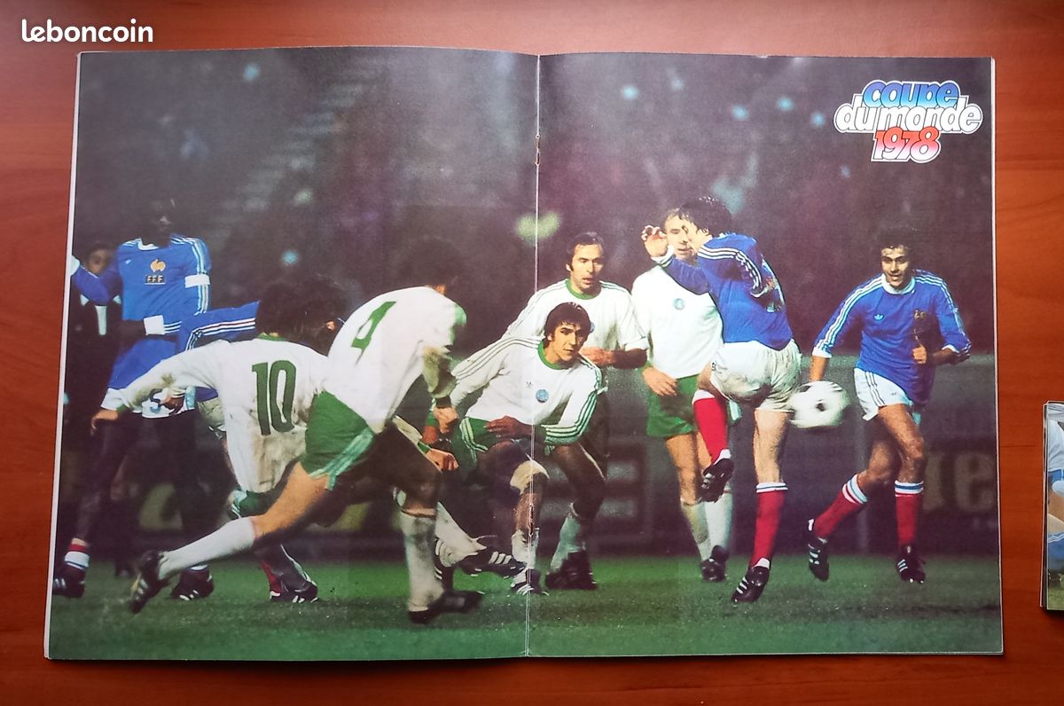 Livre Rare Coupe Du Monde 1978 - Argentine Football - Avec 43 Photos - Édition Collection