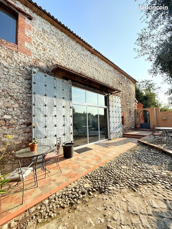 Maison 9 pièces 325 m² · à Ortaffa · 325 m² · 559 000 €