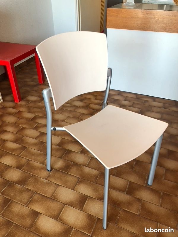 Chaise de séjour, salle à mangr (image 1)