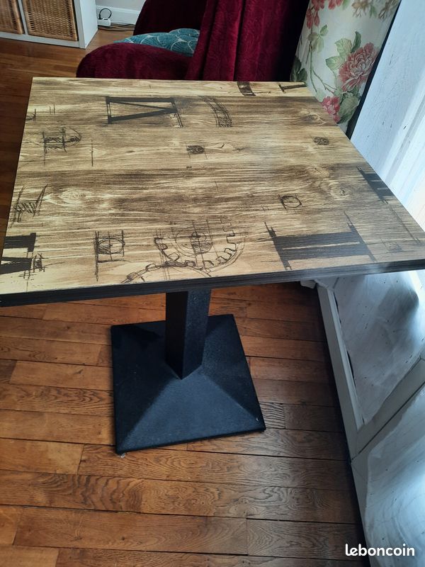 Table bistrot (image 1)