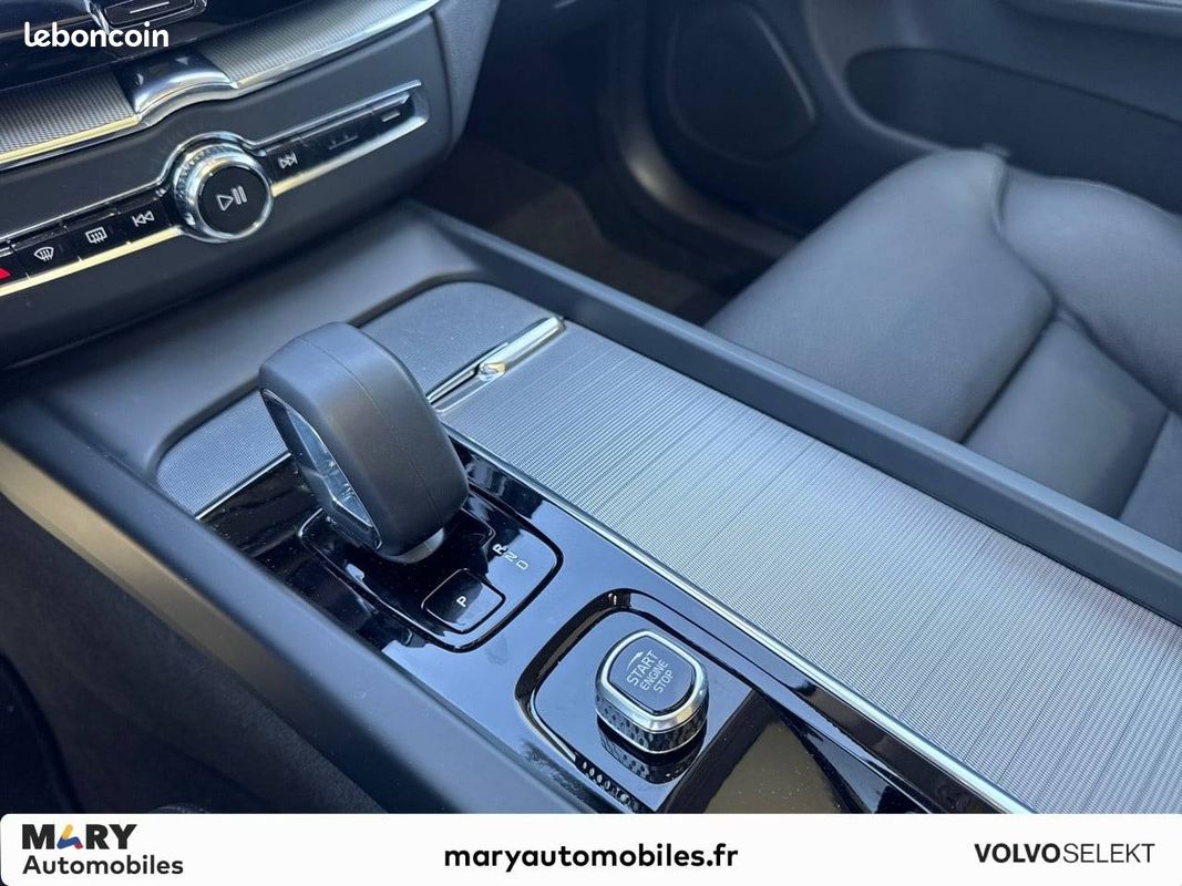 VOLVO XC60 T6 AWD Hybride rechargeable 253 ch+145 ch Geartronic 8 Plus Style Chrome (image 19)