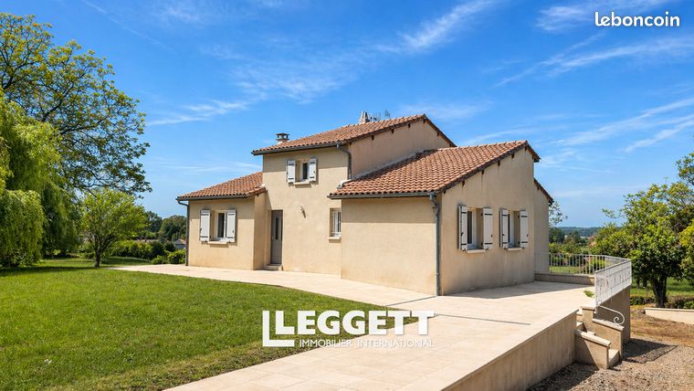 Maison 5 pièces 140 m²