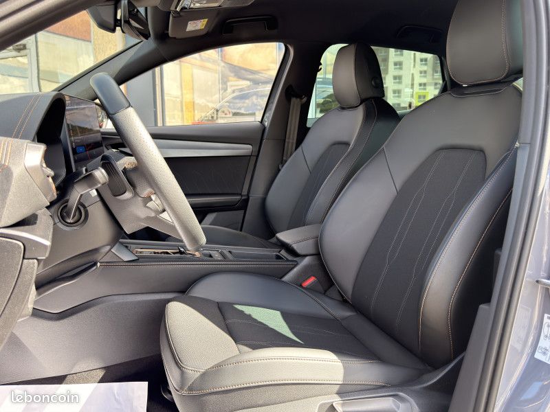 Cupra FORMENTOR 1.5 ETSI HYBRID 150CH V DSG7 (image 18)