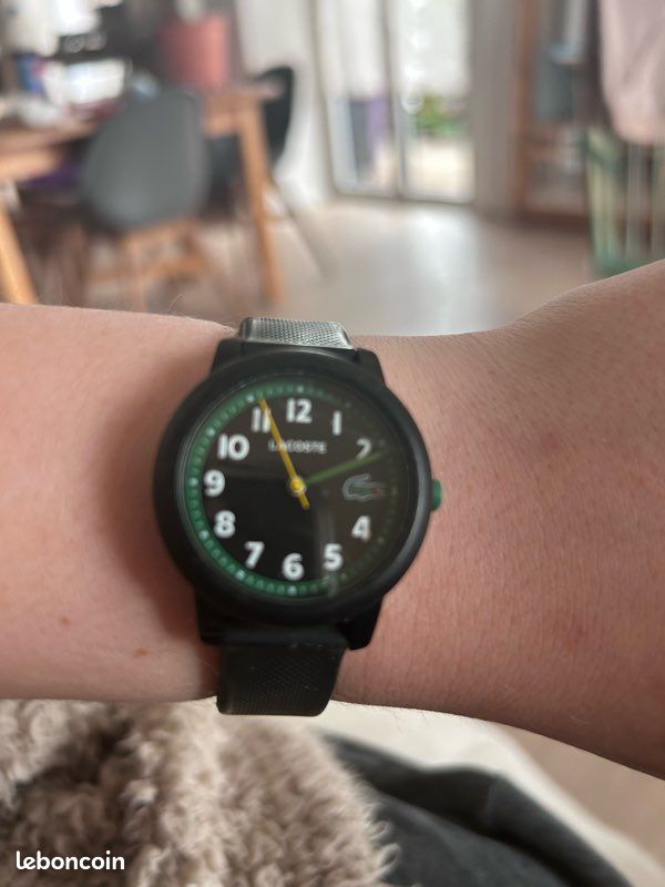 Montre Lacoste garçon (image 1)