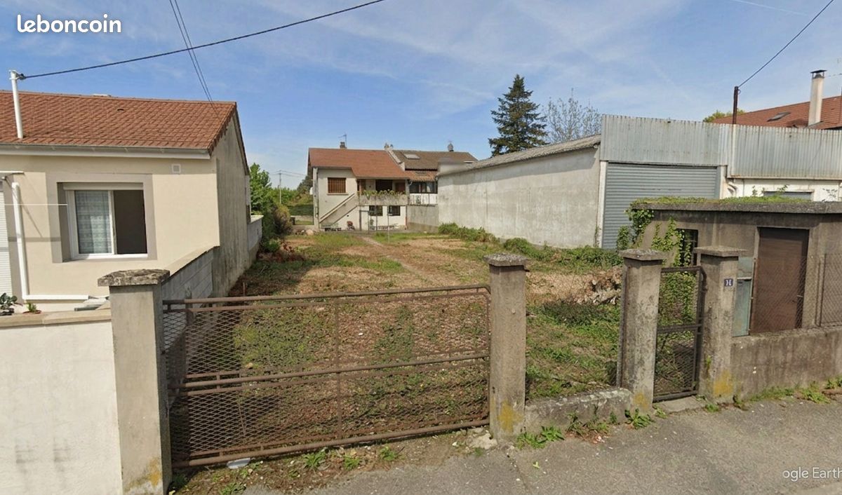 Terrain constructible 356 m² – Secteur La Jacquière – Dernière parcelle disponible · à Meyzieu · 170 000 €