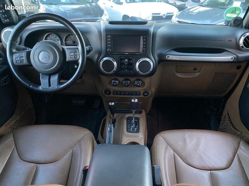 Jeep WRANGLER UNLIMITED 3.6 V6 284CH SAHARA BVA (image 5)