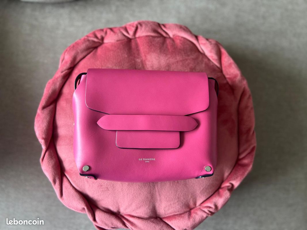 Sac Le Tanneur rose fuchsia – État impeccable Accessoires