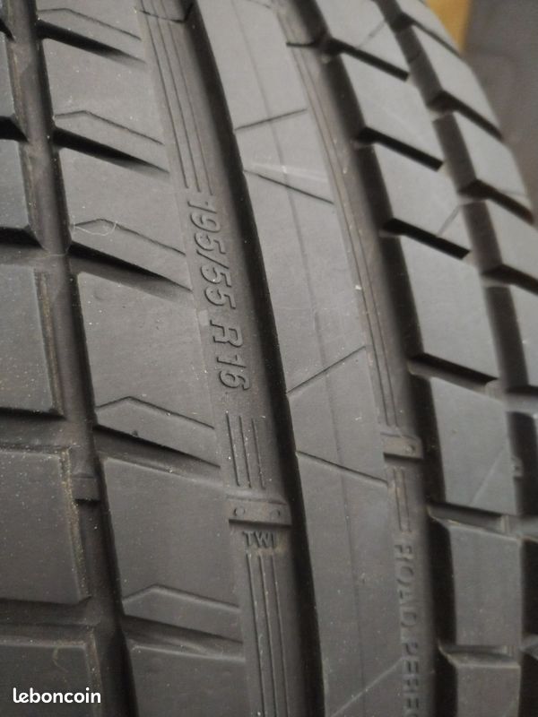 2 pneus 195/55 r16 - Équipement auto