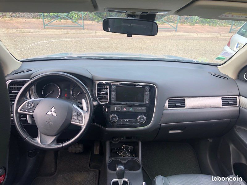 Mitsubishi outlander 2.2 did 150cv 4x4 boite auto (image 4)